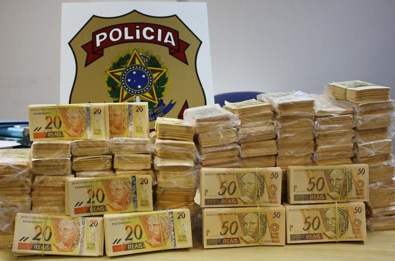 C&eacute;dulas falsas somavam R$ 682 mil