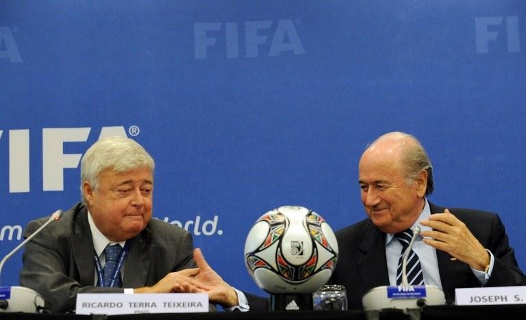 Blatter admitiu que sabia de esc&acirc;ndalos envolvendo Ricardo Teixeira 