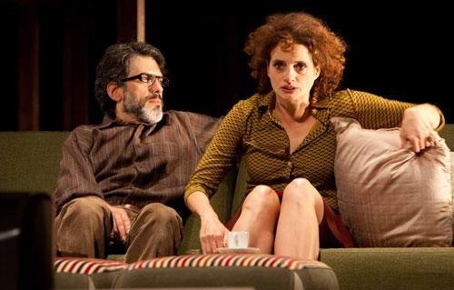 Kiko Marques &eacute; Nick, e Denise Fraga, Vicky, na com&eacute;dia dram&aacute;tica Sem Pensar, em cartaz no TSP 