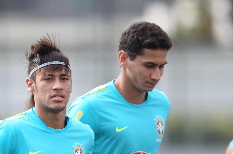 Ganso e Neymar foram convocados para a sele&ccedil;&atilde;o