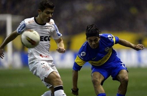 Al-Gharafa sobe proposta e Alex deixar&aacute; o Corinthians