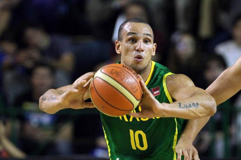 Alex v&ecirc; basquete masculino a 30% do ideal para Londres