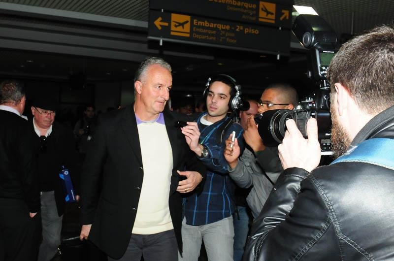 Escassez de op&ccedil;&otilde;es para substituir Dorival preocupa dire&ccedil;&atilde;o do Inter
