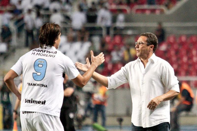 Marcelo Moreno definiu o 1 a 0
