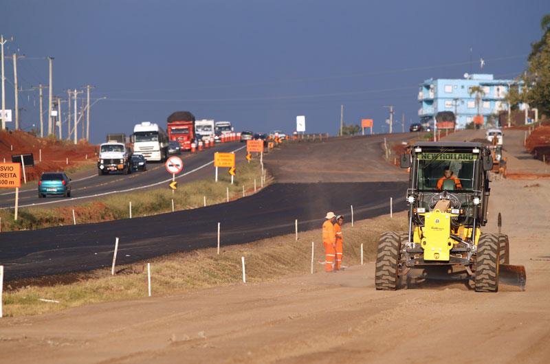 Obra de 34 quil&ocirc;metros entre Taba&iacute; e Estrela teria utilizado R$ 13,5 milh&otilde;es acima do necess&aacute;rio