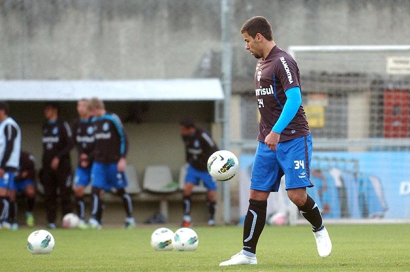 Prov&aacute;vel substituto de Kl&eacute;ber, Andr&eacute; Lima participou da atividade
