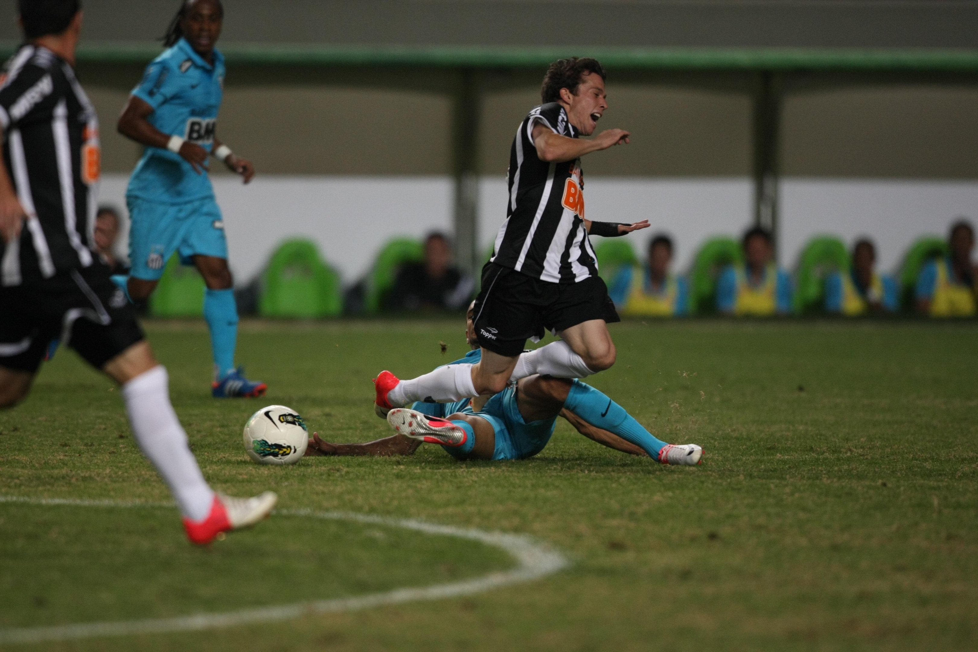 Cada vez mais embalado no Brasileir&atilde;o, o Atl&eacute;tico Mineiro fez mais uma v&iacute;tima nesta quinta-feira