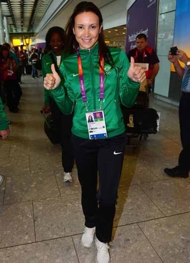 Ao chegar em Londres, Maurren Maggi afirmou estar preparada para a disputa e quer o ouro ol&iacute;mpico