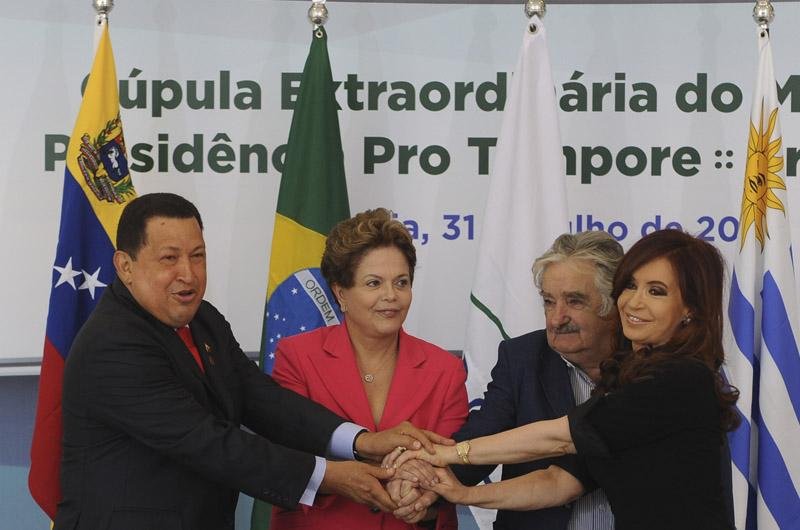Presidentes da Venezuela, Argentina e Uruguai participaram da cerim&ocirc;nia no Pal&aacute;cio do Planalto