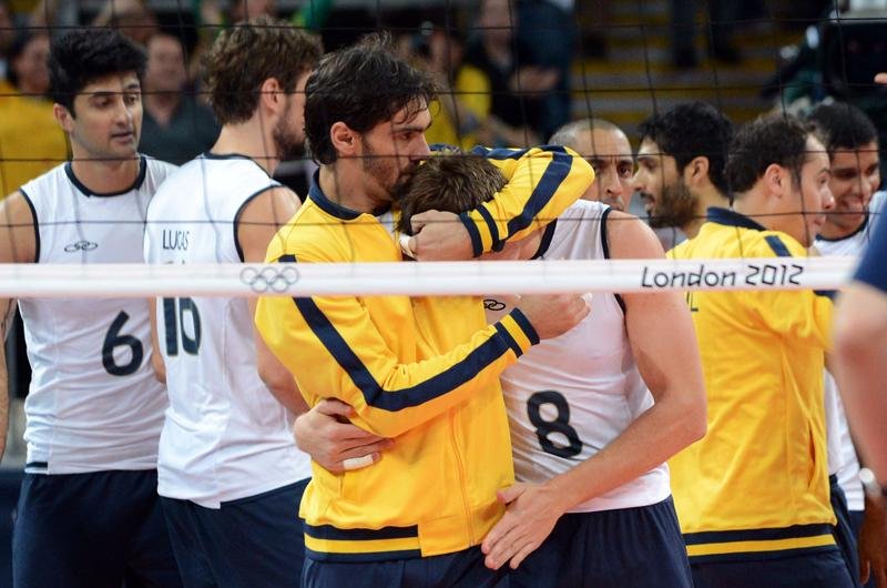 Brasil vence a R&uacute;ssia com autoridade no v&ocirc;lei masculino