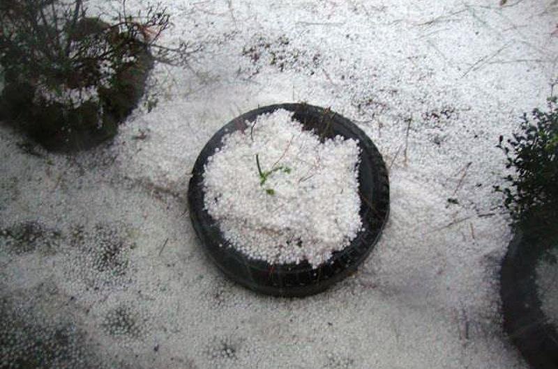 Temporal de granizo muda a paisagem de Arroio do Padre