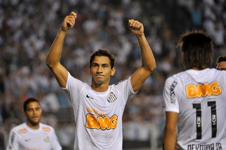 Situa&ccedil;&atilde;o de Ganso segue indefinida no Santos