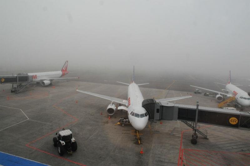 Neblina prejudicou opera&ccedil;&otilde;es por mais de tr&ecirc;s horas