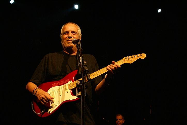 Guitarrista Celso Blues Boy morre aos 56 anos