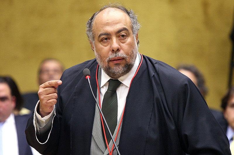 O &uacute;ltimo advogado foi Hermes Vilchez Guerrero, que defende o publicit&aacute;rio Ramon Hollerbach