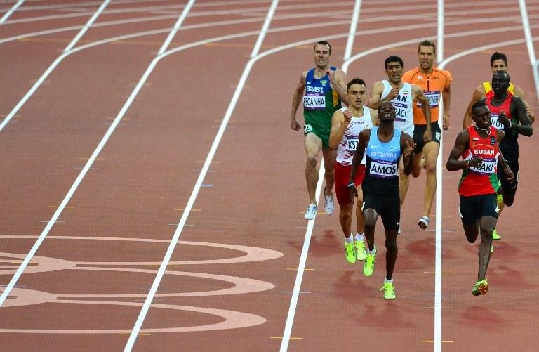 Fabiano Pe&ccedil;anha chegou em &uacute;ltimo na sua bateria na semifinal dos 800m