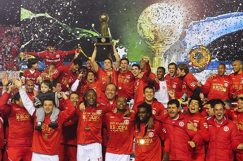 Bicampe&atilde;o da Recopa em 2011, Inter lidera ranking da Conmebol