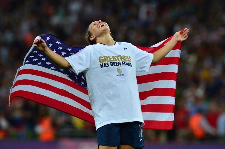 Estados Unidos derrotam o Jap&atilde;o e levam o ouro no futebol feminino