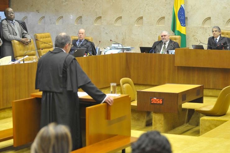 Advogado Jos&eacute; Ant&ocirc;nio Duarte Alvares, defensor do deputado federal Pedro Henry, no julgamento do mensal&atilde;o no STF