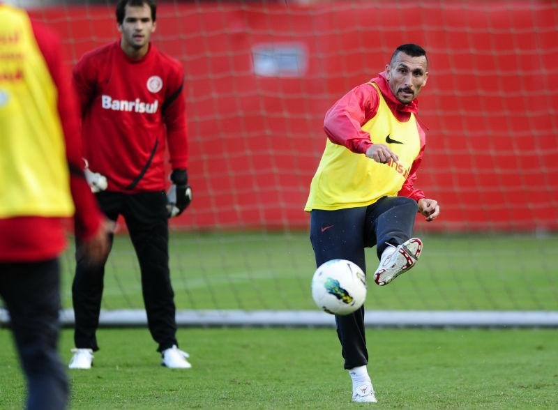 Gui&ntilde;azu &eacute; d&uacute;vida para jogo contra Ponte Preta
