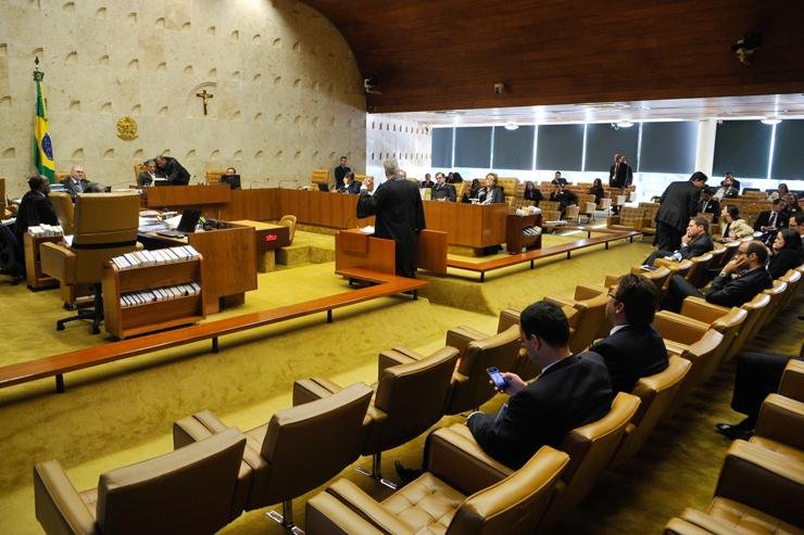 Sess&atilde;o no STF ouve as defesas dos r&eacute;us do mensal&atilde;o
