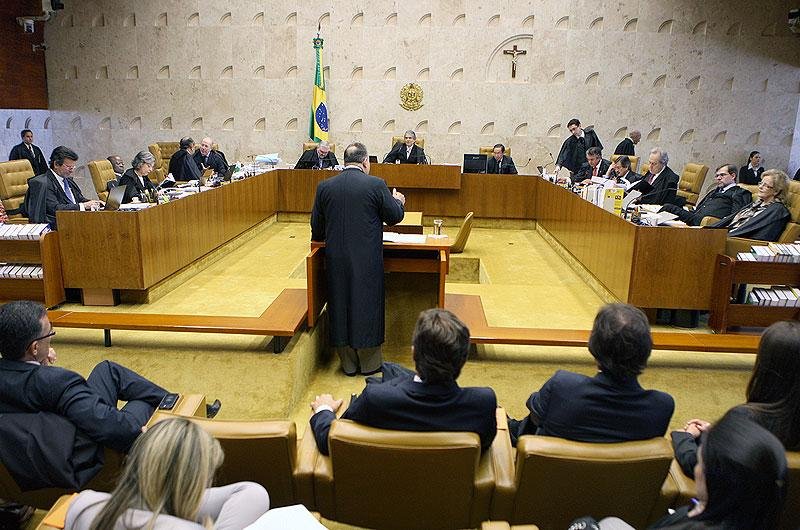 STF descarta inclus&atilde;o de Lula no processo do mensal&atilde;o