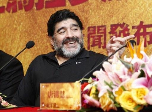 Maradona manifesta desejo de trabalhar no futebol chin&ecirc;s