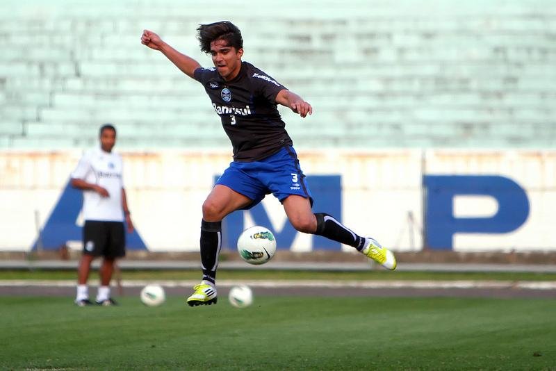 Marcelo Moreno estar&aacute; em campo contra o Figueirense
