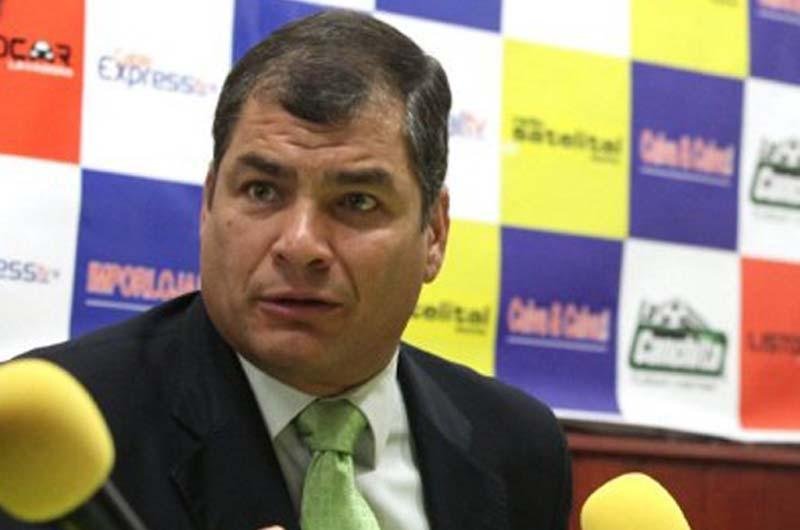 Presidente Correa rejeita amea&ccedil;as grosseiras do Reino Unido