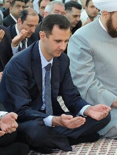Assad participou de ora&ccedil;&atilde;o em cerim&ocirc;nia do fim do Ramad&atilde;