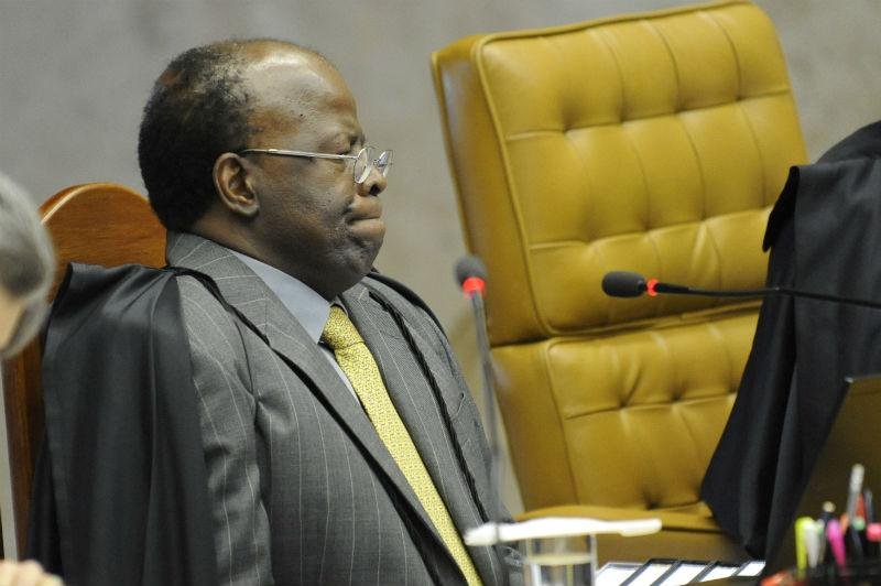 Barbosa ressaltou que o dinheiro que abasteceu o valerioduto no esquema Visanet &eacute; p&uacute;blico