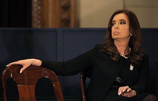Cristina Kirchner passa mal e suspende atividades