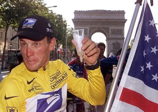 Lance Armstrong se destacou no ciclismo, mas perdeu os sete t&iacute;tulos da Volta da Fran&ccedil;a