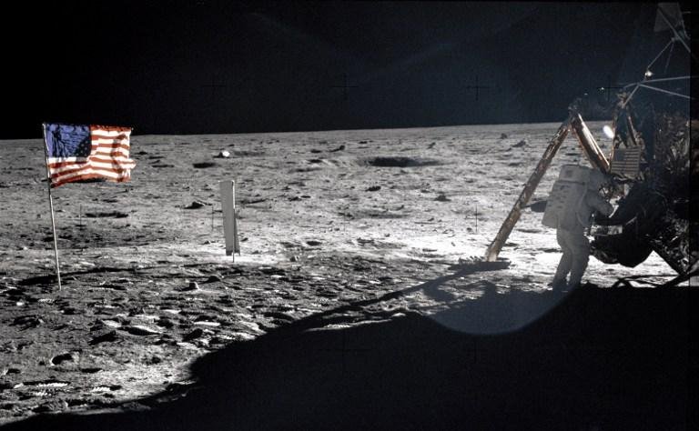 Nasa divulgou via Twitter os p&ecirc;sames pela morte