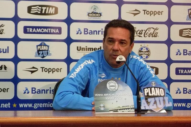 Luxemburgo salientou sequ&ecirc;ncia boa do setor defensivo do Gr&ecirc;mio