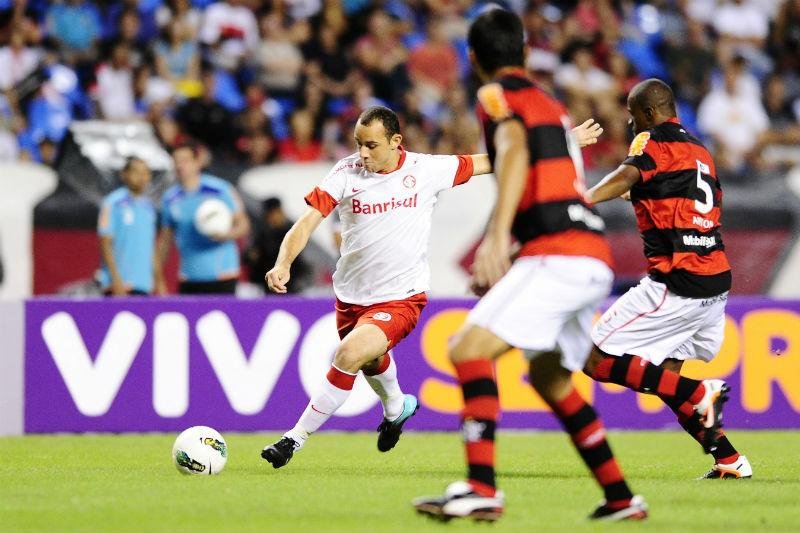 Sem temer press&atilde;o, Josimar valoriza chance no Inter