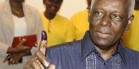 Presidente de Angola confirma permanência no poder em eleições legislativas