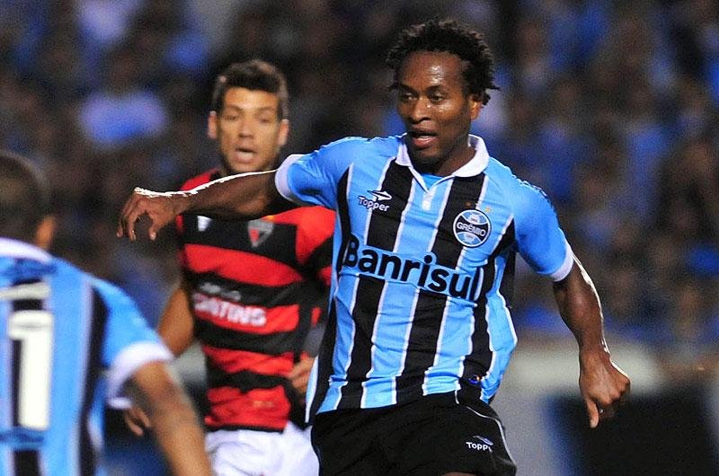Z&eacute; Roberto atribui boa fase do Gr&ecirc;mio &agrave; confian&ccedil;a da equipe