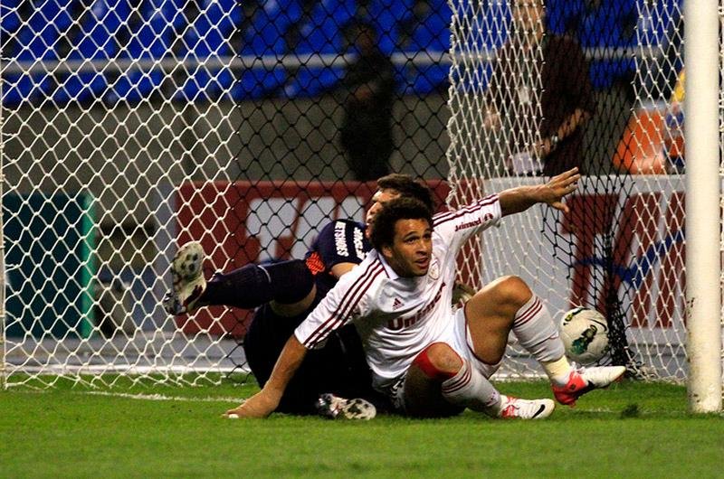 Wellington Nem foi respons&aacute;vel por 2 gols desta vit&oacute;ria