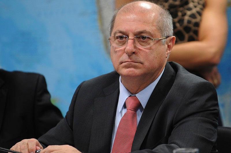 Paulo Bernardo confirmou a expectativa do governo de incentivar a competitividade do Pa&iacute;s