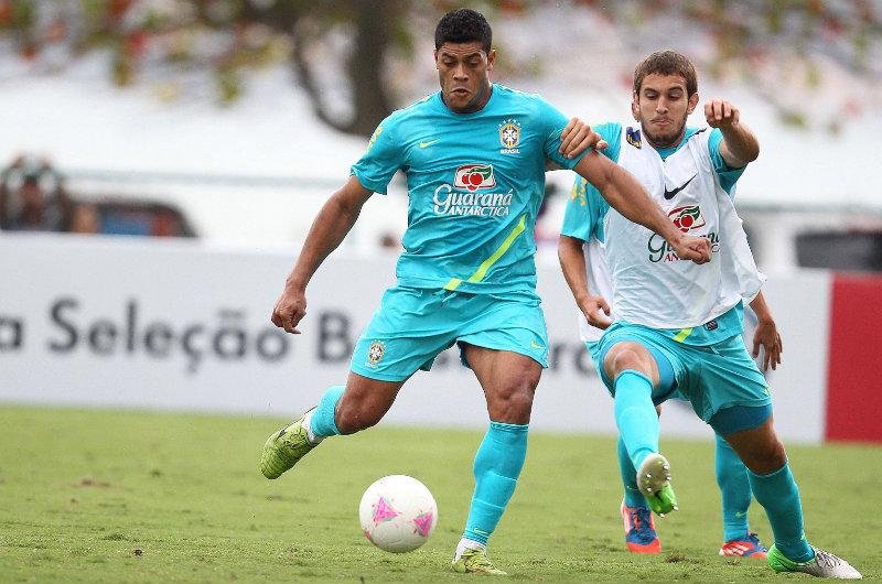 Hulk vai entrar no lugar do colorado Leandro Dami&atilde;o