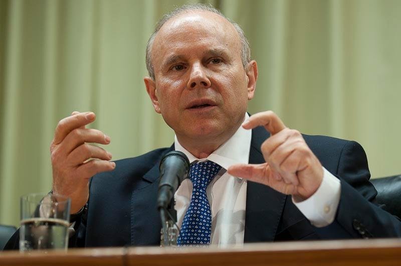 Mantega afirmou que impacto ser&aacute; de R$ 12,83 bilh&otilde;es em 2013 e permitir&aacute; aumento do emprego no Pa&iacute;s