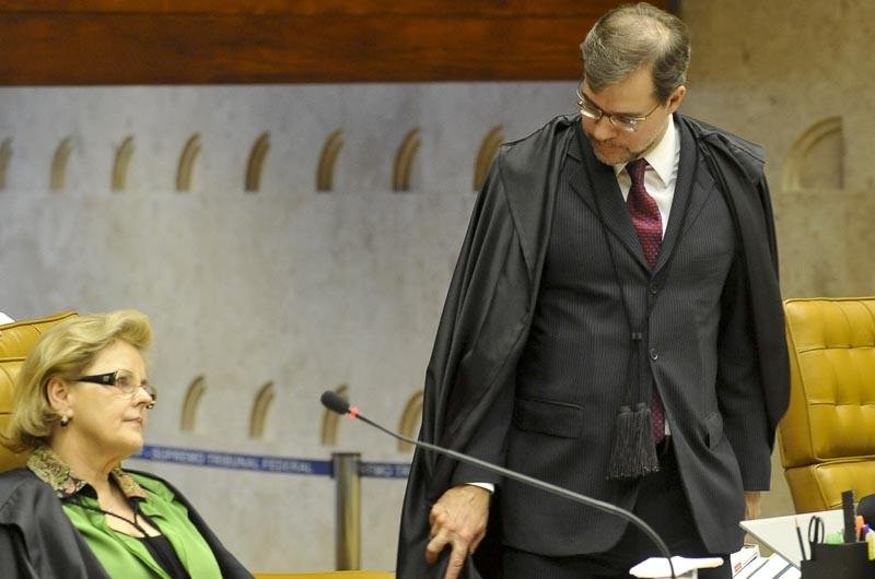 Dias Toffoli votou pela condena&ccedil;&atilde;o de sete e absolvi&ccedil;&atilde;o de tr&ecirc;s r&eacute;us do mensal&atilde;o por lavagem de dinheiro