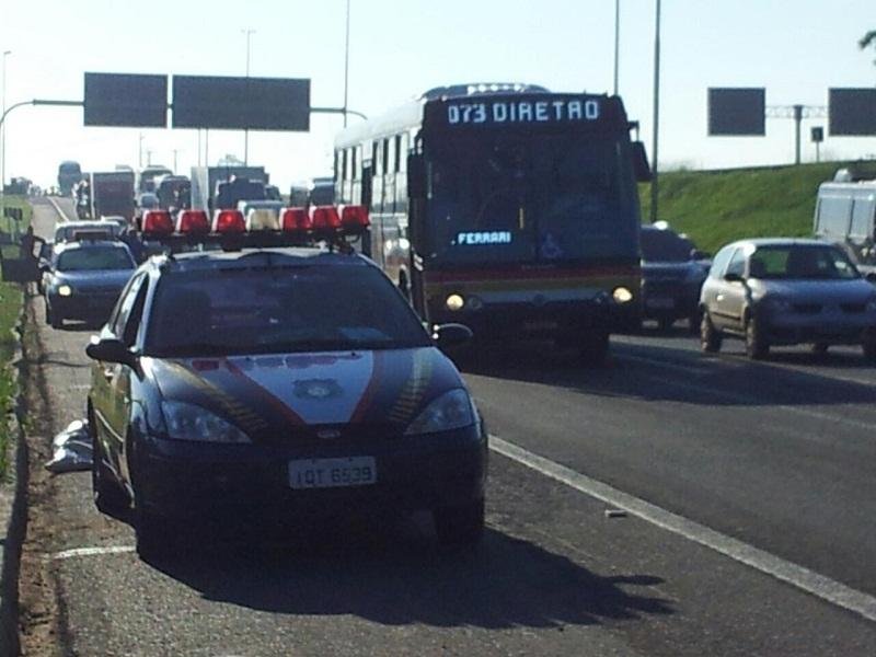 Tr&acirc;nsito ficou lento pr&oacute;ximo ao trevo com a BR 116