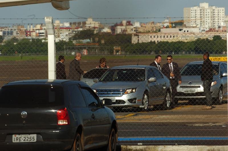 Dilma Rousseff chegou a Porto Alegre por volta das 16h desta sexta-feira