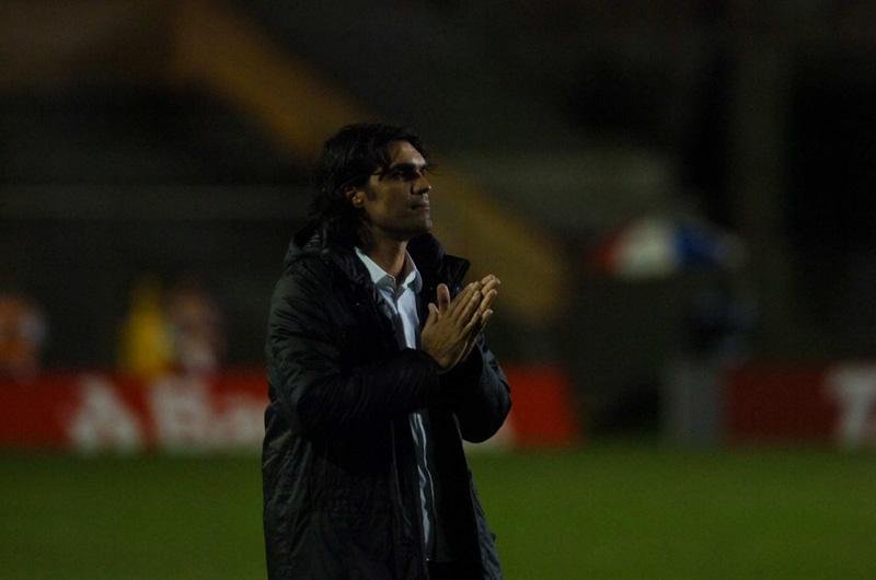 Fernand&atilde;o reclama de seus comandados