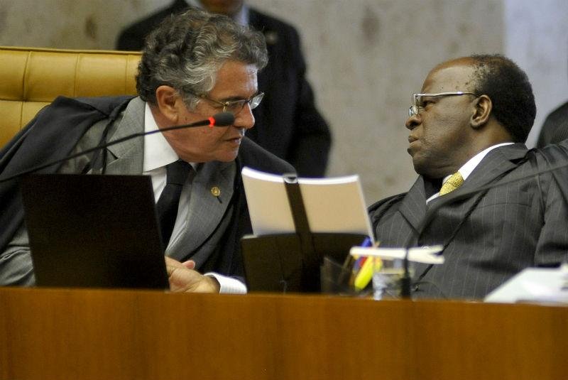 STF julga n&uacute;cleo pol&iacute;tico do mensal&atilde;o