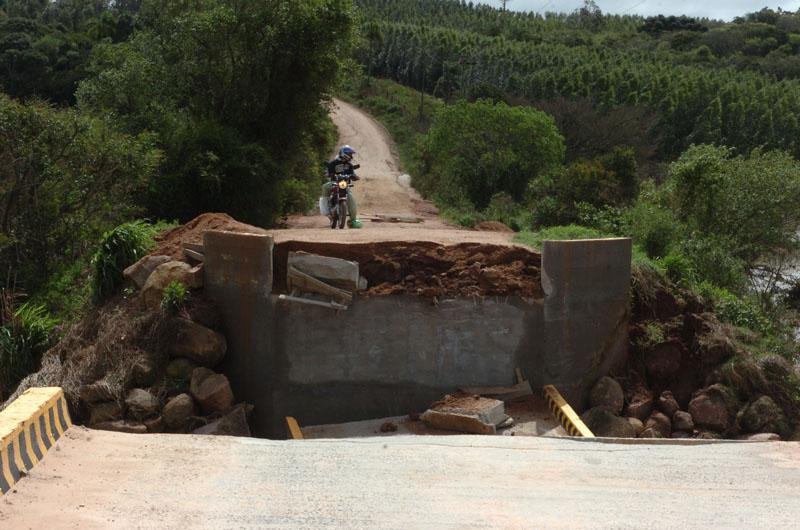 Ponte do Tigre foi constru&iacute;da em janeiro