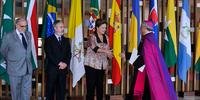 Dilma recebeu credenciais do embaixador do Vaticano, dom Giovanni d Aniello