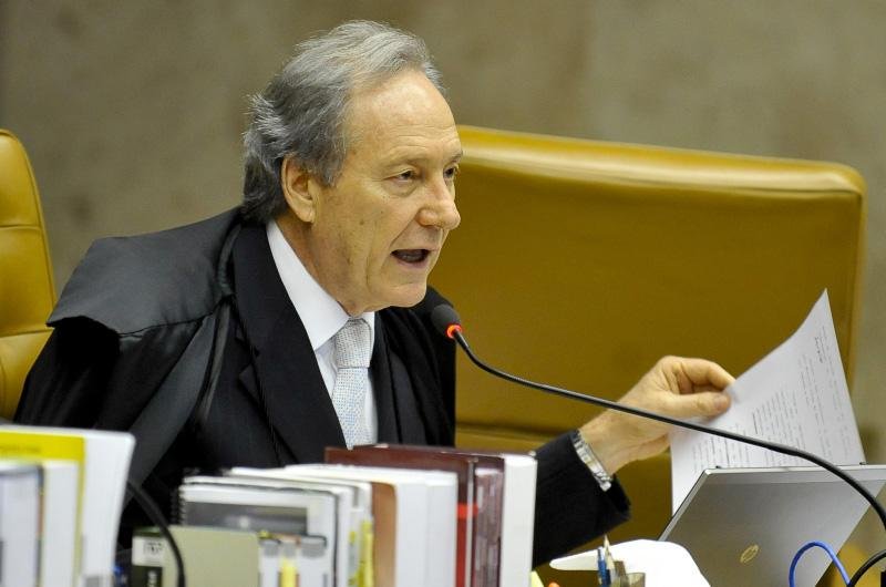 Revisor absolve deputado Pedro Henry de tr&ecirc;s crimes